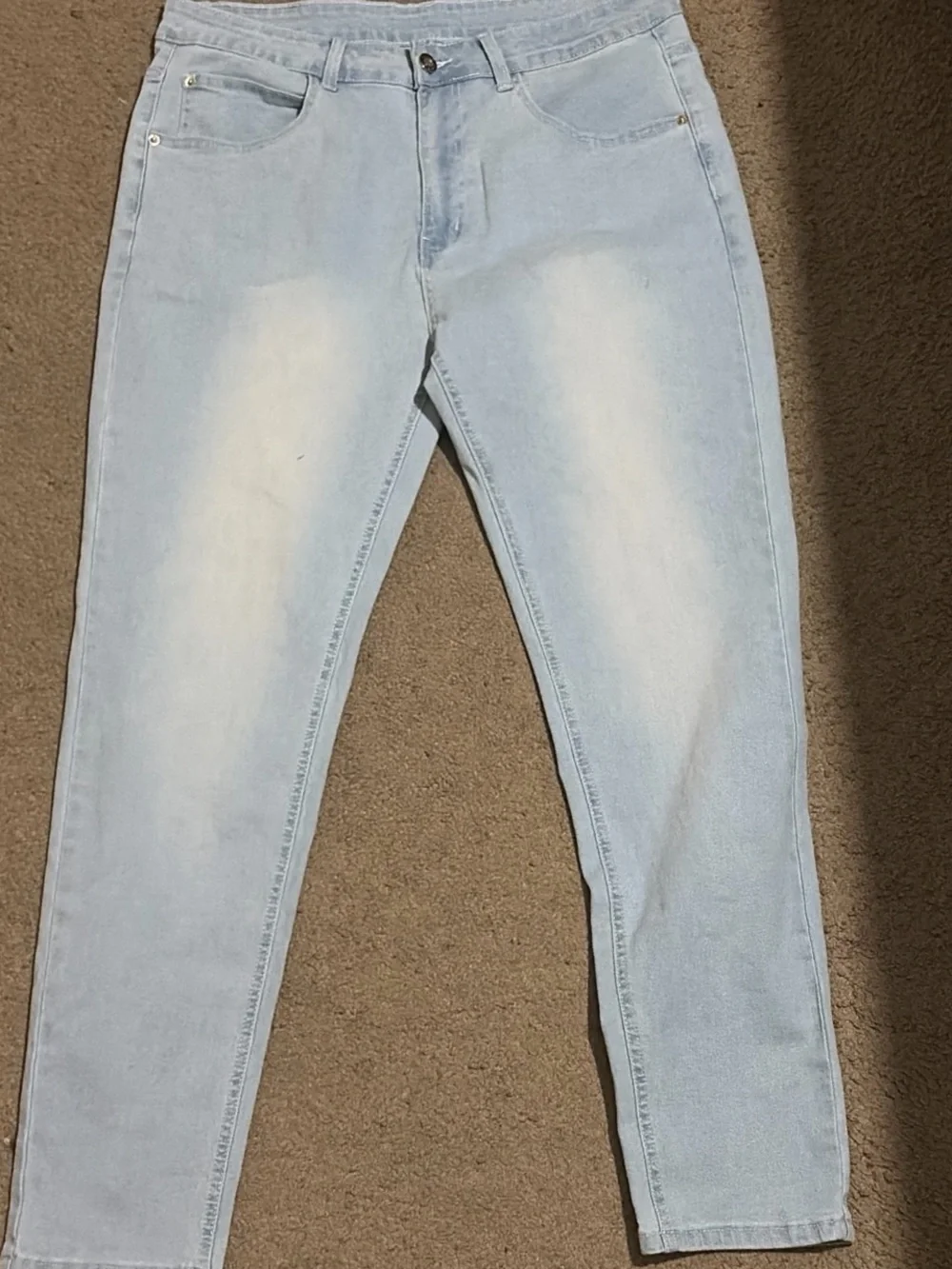 Light Wash Men's Jeans – Classic Straight Fit